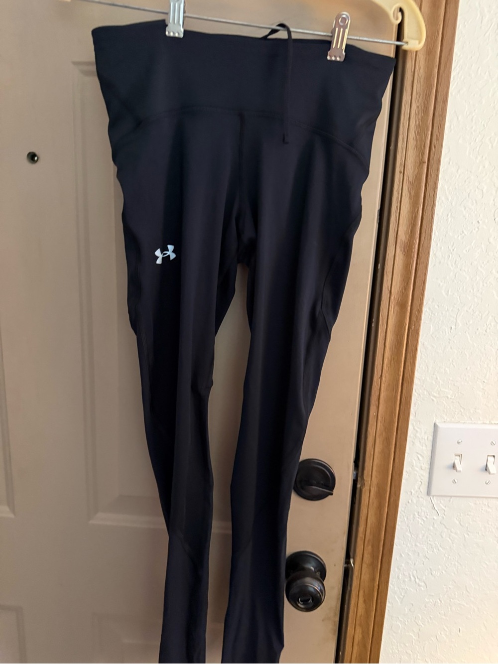 Under Armour Women's Black High-Rise Training Leggings